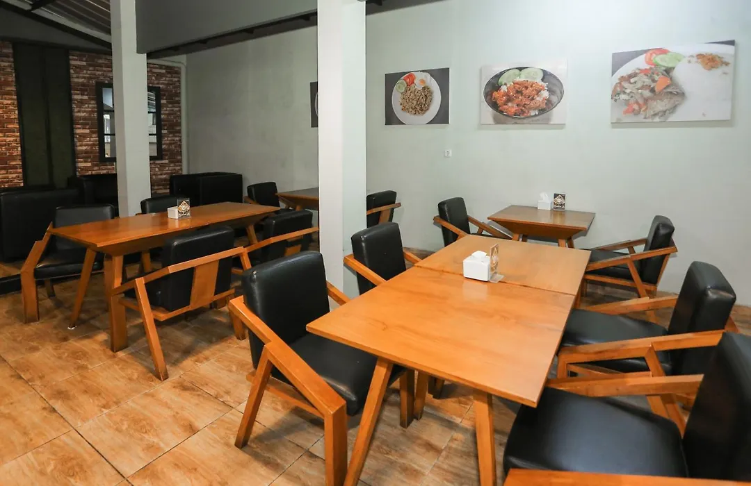 Townhouse Oak J&B Gunung Sahari-1